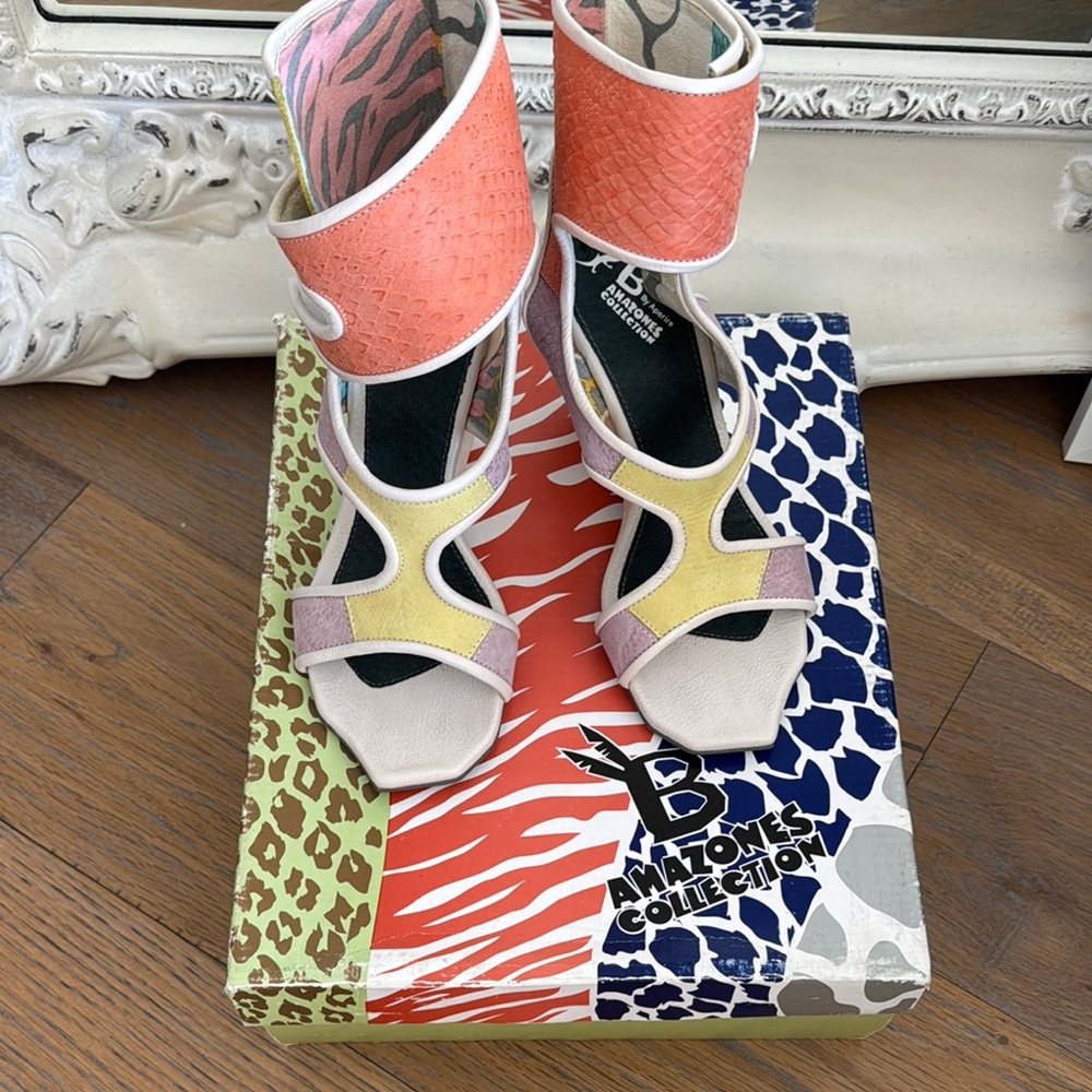 B. Aperire Women's Multicolor Sandals